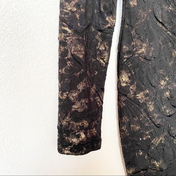 Forever 21 Black and Gold Textured One Shoulder Mini Dress Size Small - Picture 6 of 8